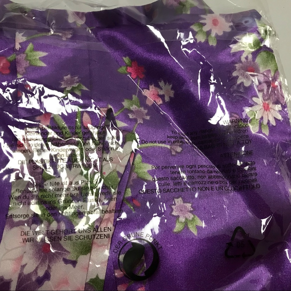 New Wedding Robe Floral Satin XL - Picture 4 of 5